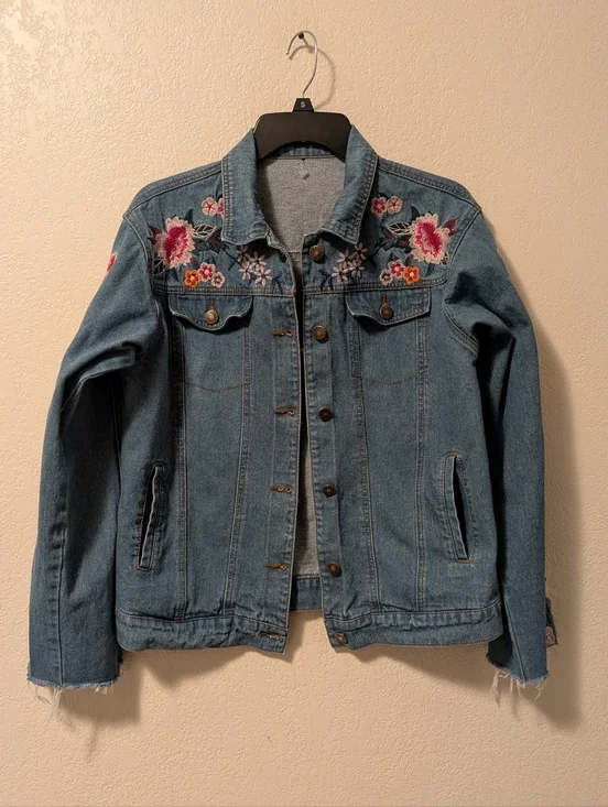 Leibo Embroidered Floral Denim Jacket - Blue - Picture 9 of 9